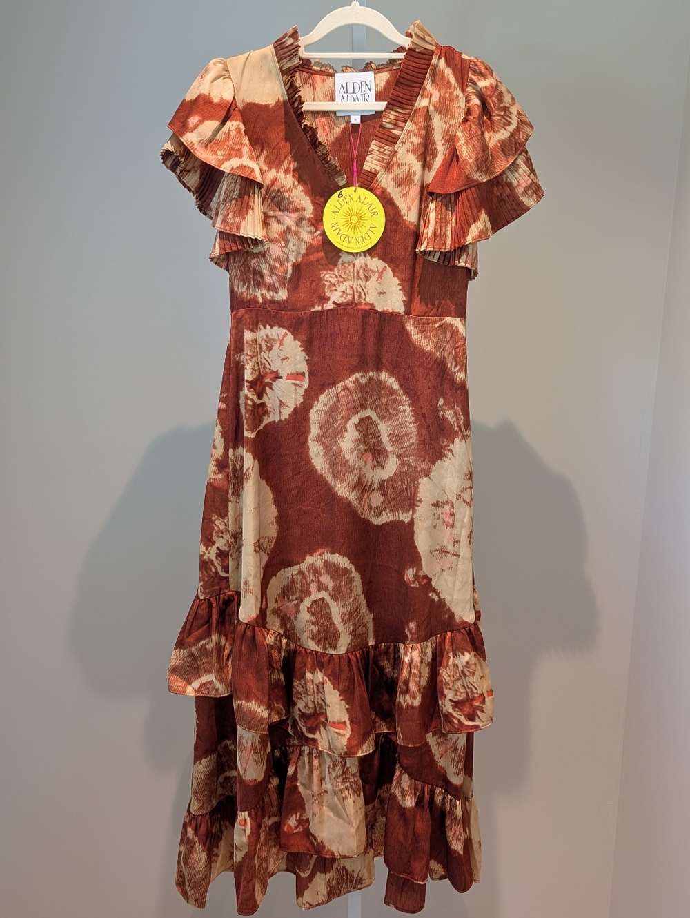 NWT Alden Aldair Walker Tiered Midi Dress Flutter Ruffle Pleated Satin S 33043